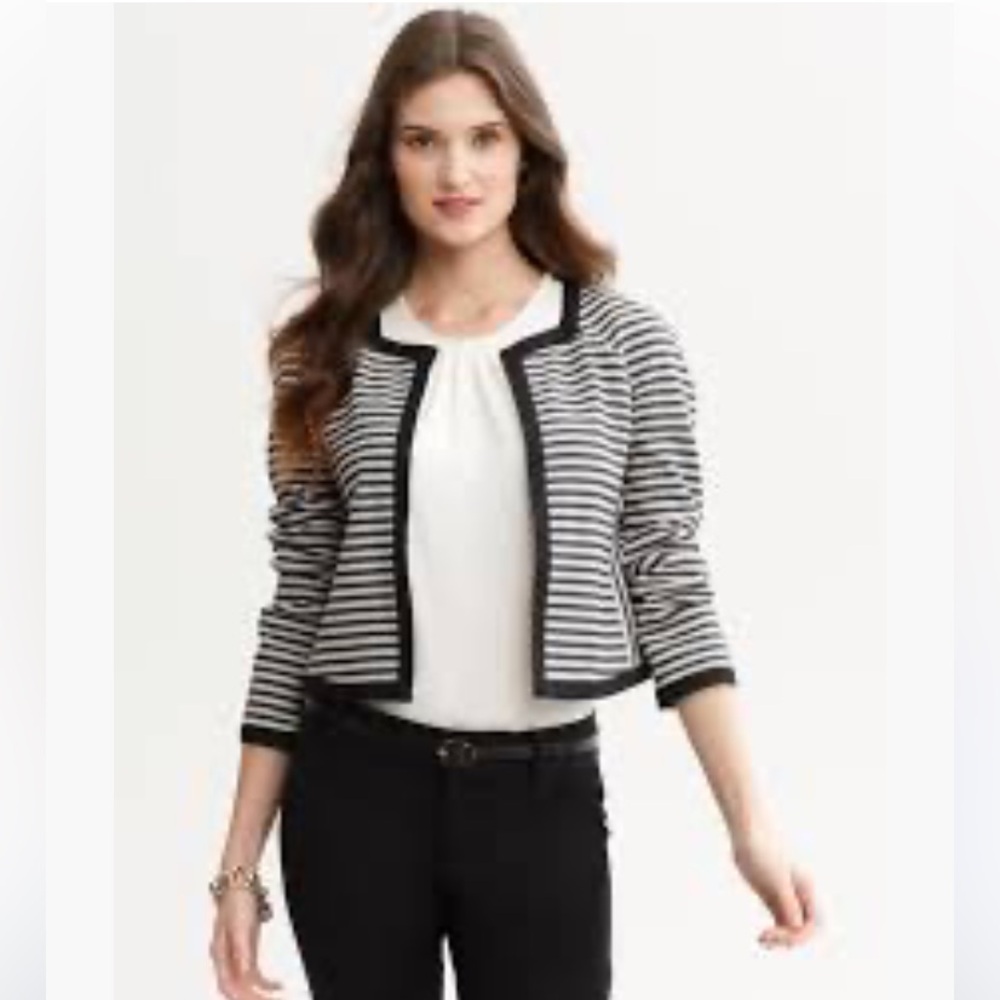 🐬 Banana Republic Striped Knit Blazer - Picture 1 of 13